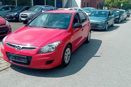 Hyundai i30 97.950 km 4.750 &euro; Duisburg 47269