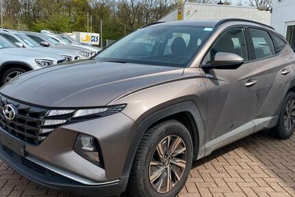 Hyundai TUCSON 160.383 km 17.136 &euro; Wesel 46485