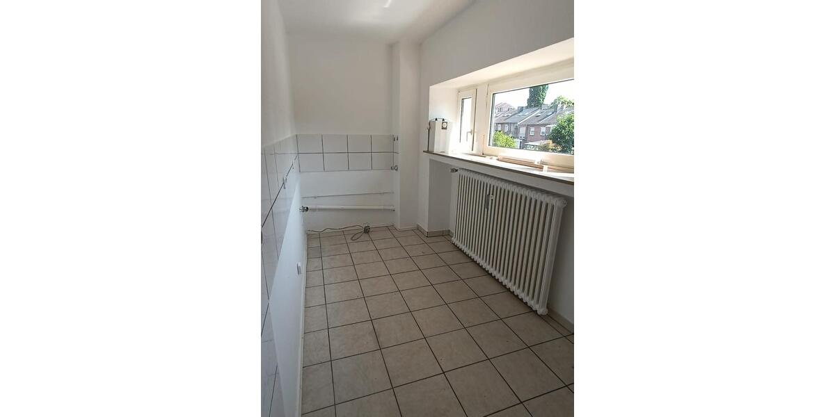 82 qm ab Februar Esplanade 30 citynah & 2 Etage mit Aufzug 3 zimmer