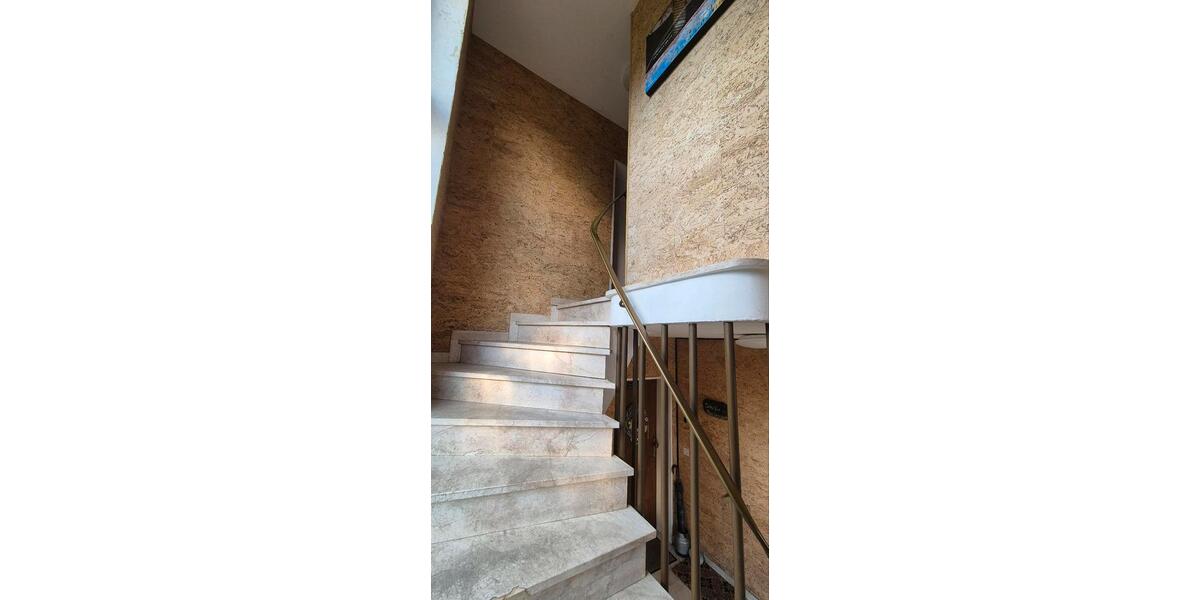 Wohnung 2 Etage mit 65qm WFL 2 zimmer