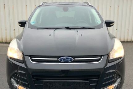 Ford Kuga 140.000 km 8.800 &euro; Essen 45356