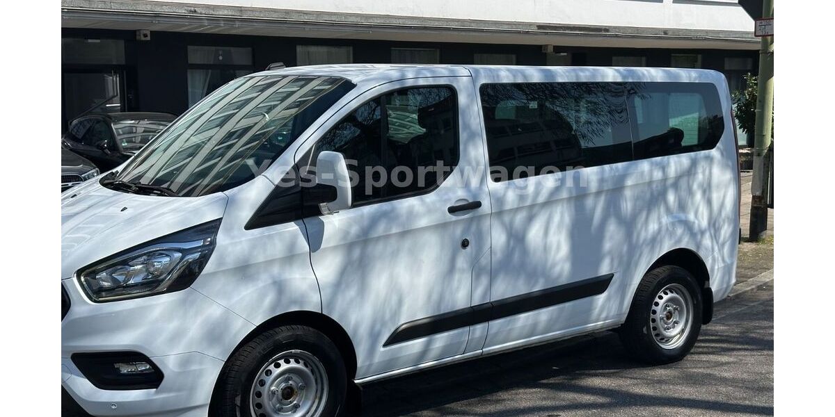 Ford Transit Custom 56.000 km 23.900 &euro; Essen 45127