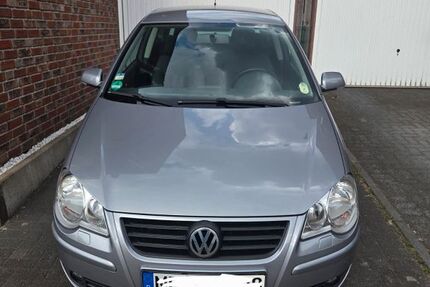 VW Polo 154.700 km 2.300 &euro; Duisburg 47166