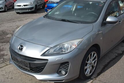 Mazda 3 84.600 km 9.980 &euro; Oberhausen 46145