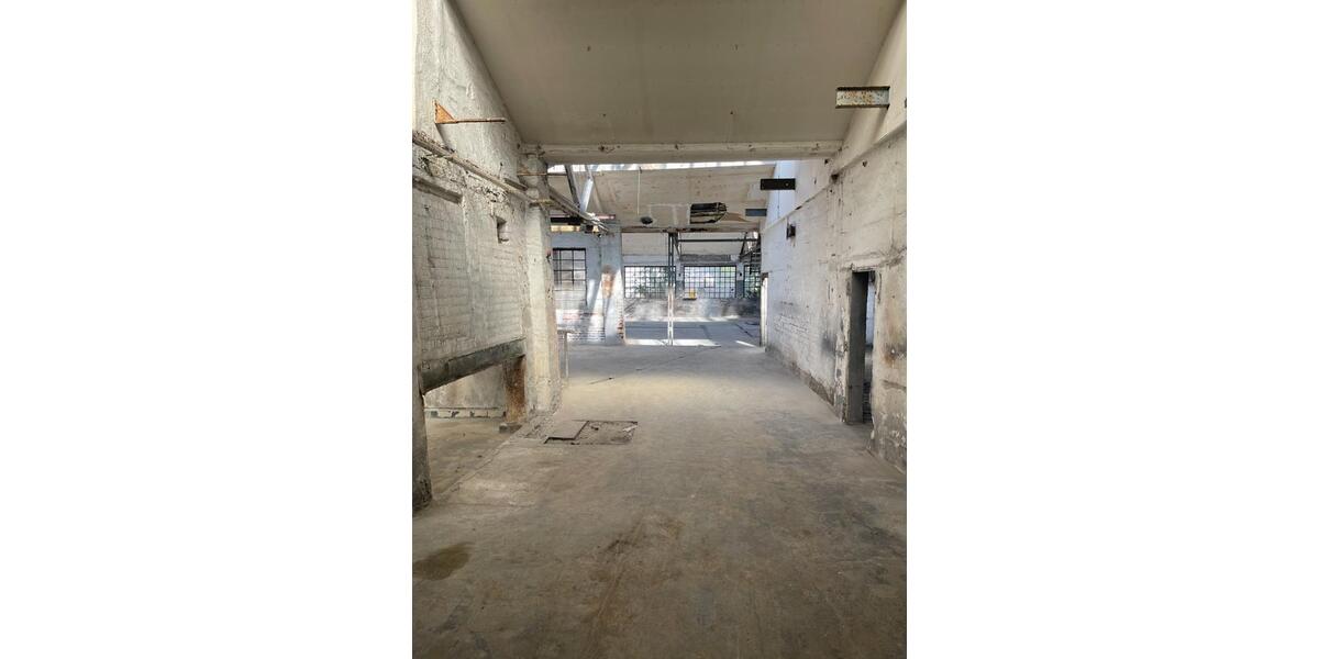 Produktions- und Lagerhalle in Velbert Tönisheide 240m² zimmer