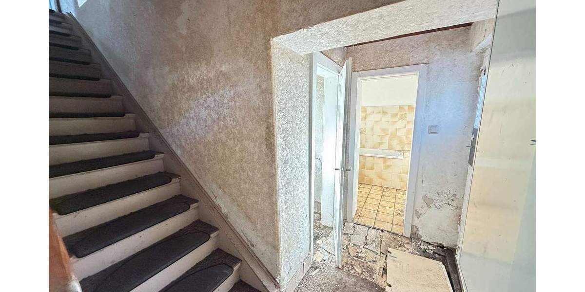 Reihenmittelhaus Duisburg Beeck - 4 Zimmer, 73 m&sup2;, 119.000&euro; | Angebot:25534763