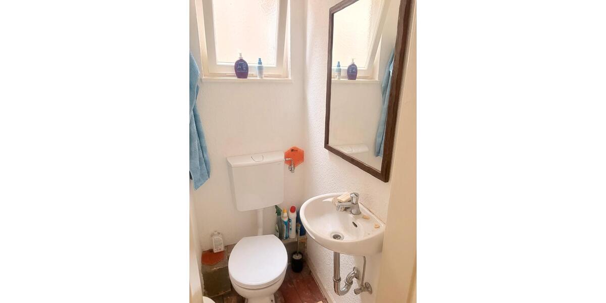 Etagenwohnung Bochum - 4 Zimmer, 130 m&sup2;, 1.100&euro; | Angebot:27594072