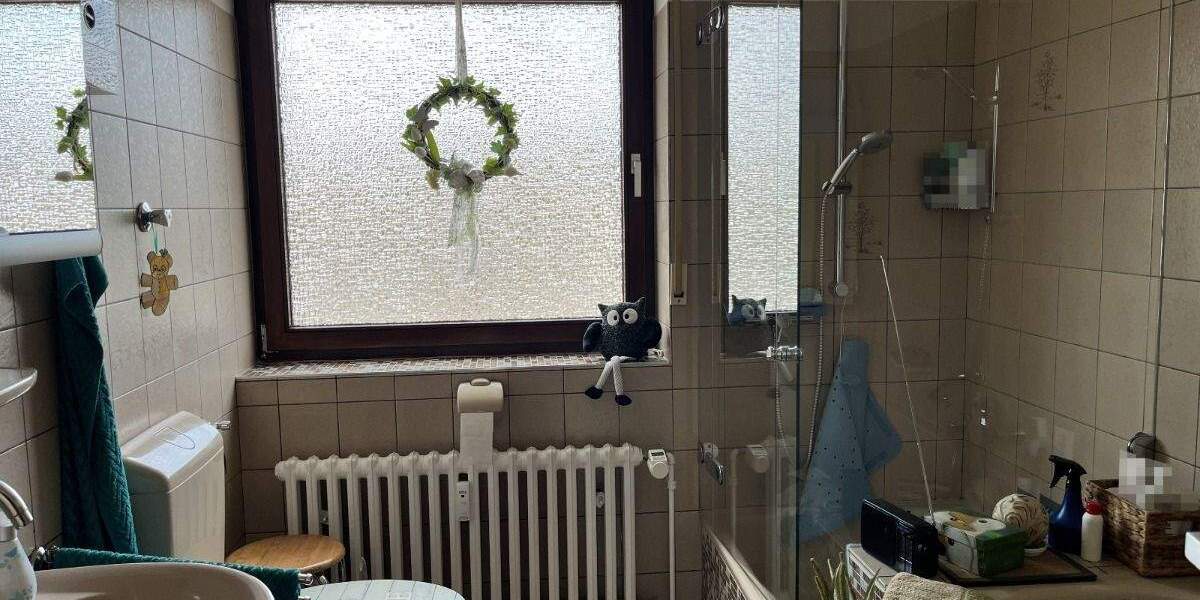 Etagenwohnung Duisburg Bergheim - 3 Zimmer, 81 m&sup2;, 175.000&euro; | Angebot:23048289