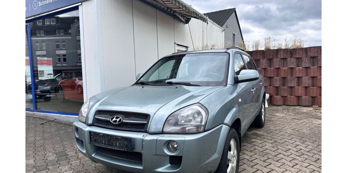 Hyundai TUCSON 145.000 km 1.999 &euro; Bochum 44809