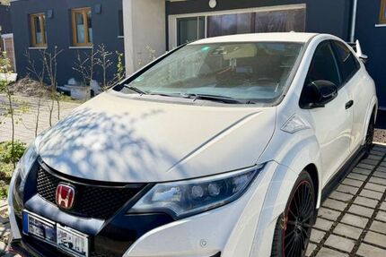 Honda Civic 170.600 km 21.300 &euro; Oberhausen 46119