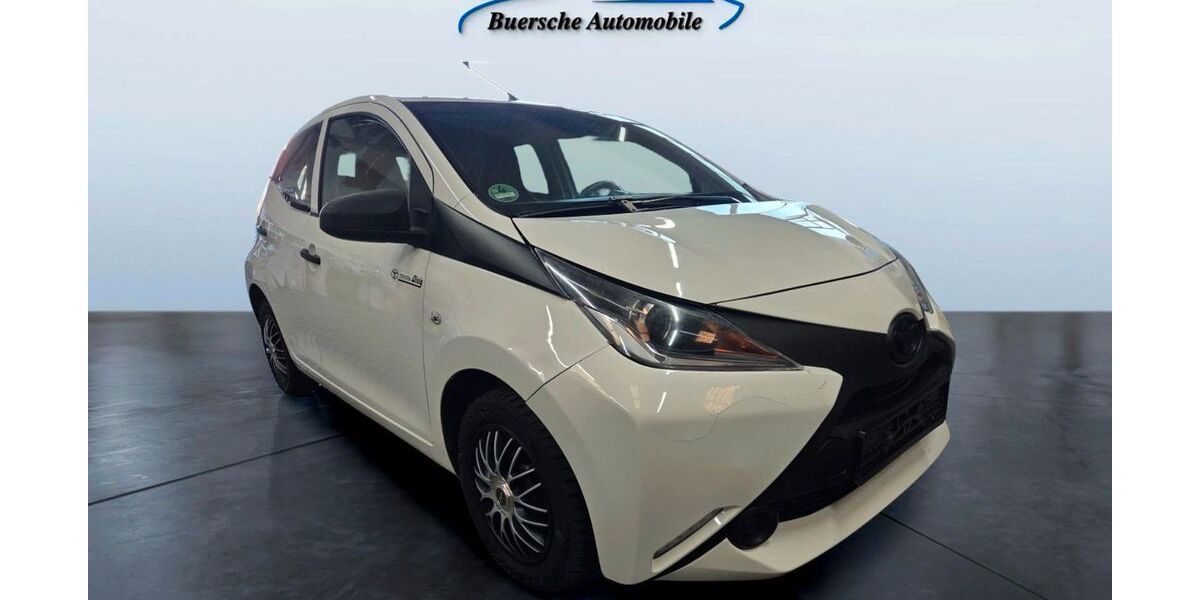 Toyota Aygo (X) 103.000 km 5.300 &euro; Gelsenkirchen 45897