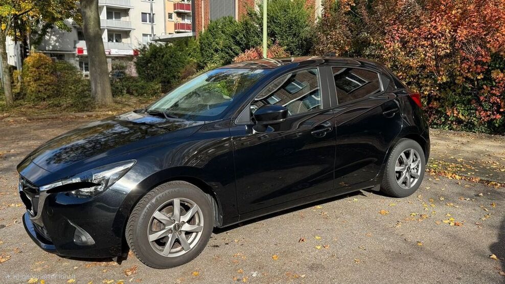Mazda 2 81.700 km 11.000 € Essen 45138
