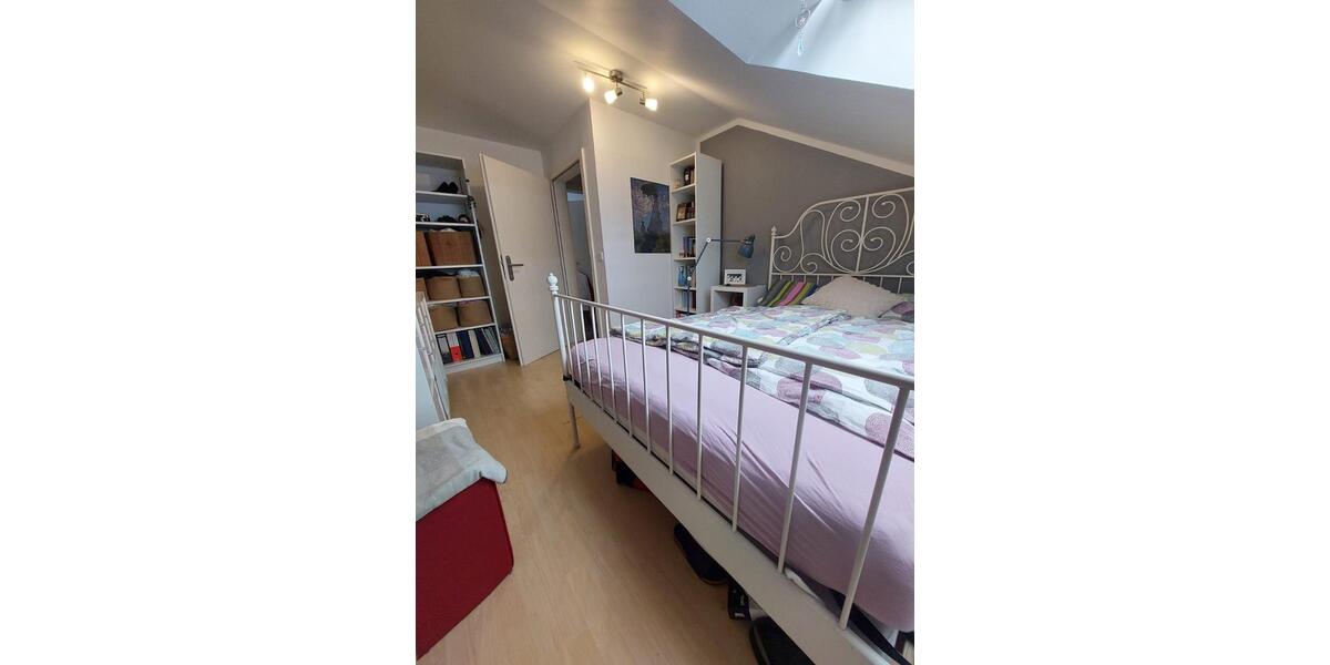 Reihenhaus Hünxe - 7 Zimmer, 250 m&sup2;, 485.000&euro; | Angebot:26652136