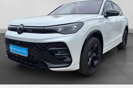 VW Tiguan 5.811 km 46.480 &euro; Duisburg 47059