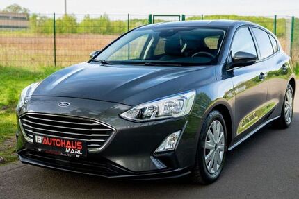 Ford Focus 69.300 km 22.490 &euro; Marl 45772