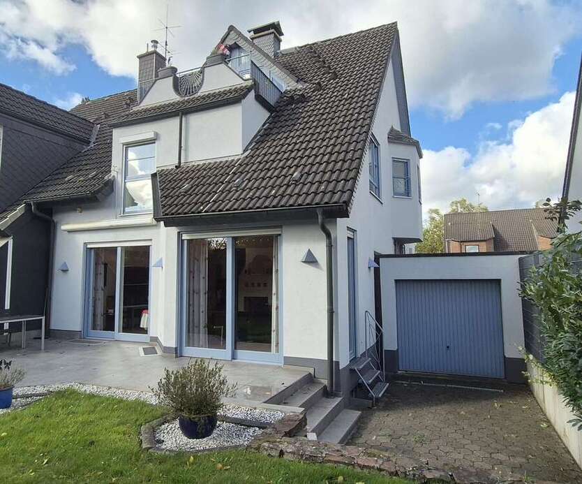 Haus zum Kaufen in Oberhausen 699.000 € 185 m² 5 zimmer