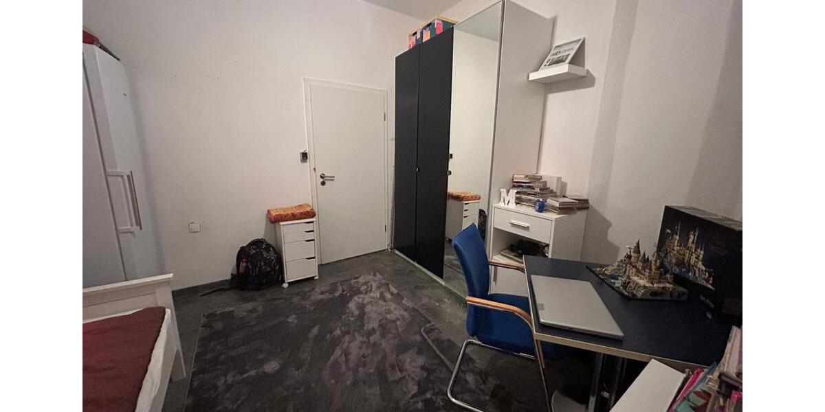 Etagenwohnung Duisburg Duisburg-Mitte - 4 Zimmer, 85 m&sup2;, 120.000&euro; | Angebot:26869302