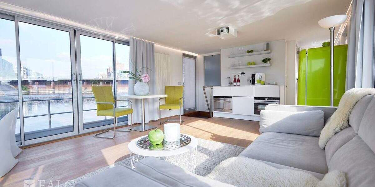 YOU ONLY LIVE ONCE 3 zimmer