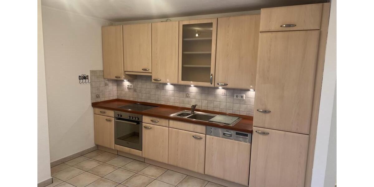 Dachgeschoßwohnung Oberhausen Alstaden - 2 Zimmer, 120 m&sup2;, 1.240&euro; | Angebot:25083113