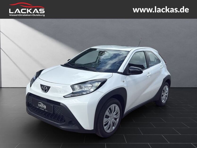Aygo (X)