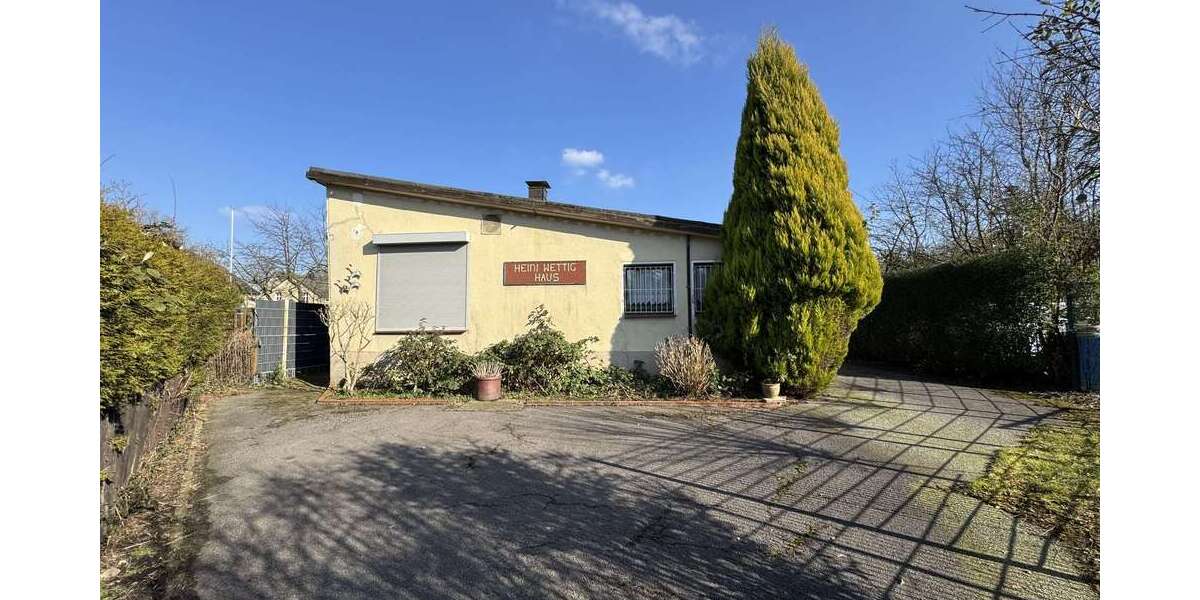 Einfamilienhaus Gelsenkirchen Ückendorf - 2 Zimmer, 151 m&sup2;, 150.000&euro; | Angebot:26919313