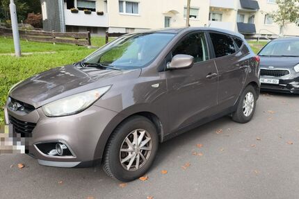 Hyundai ix35 140.000 km 6.100 &euro; Velbert 42553