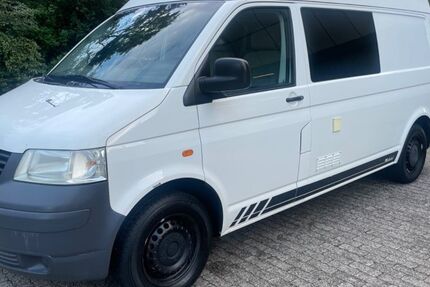 VW T5 Transporter 340.000 km 4.450 &euro; Duisburg 47058