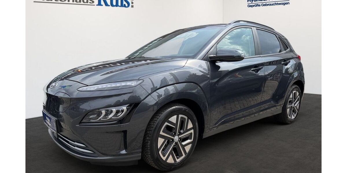 Hyundai KONA 29.338 km 28.990 &euro; Oberhausen 46049