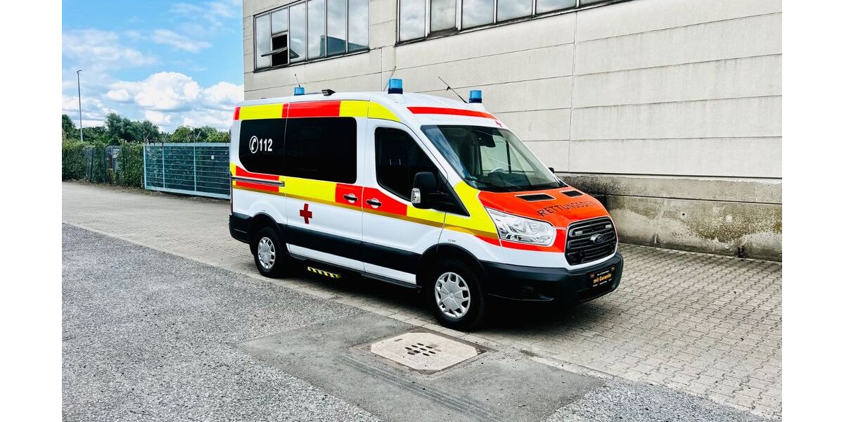 Ford Transit 278.000 km 18.990 &euro; Essen 45327