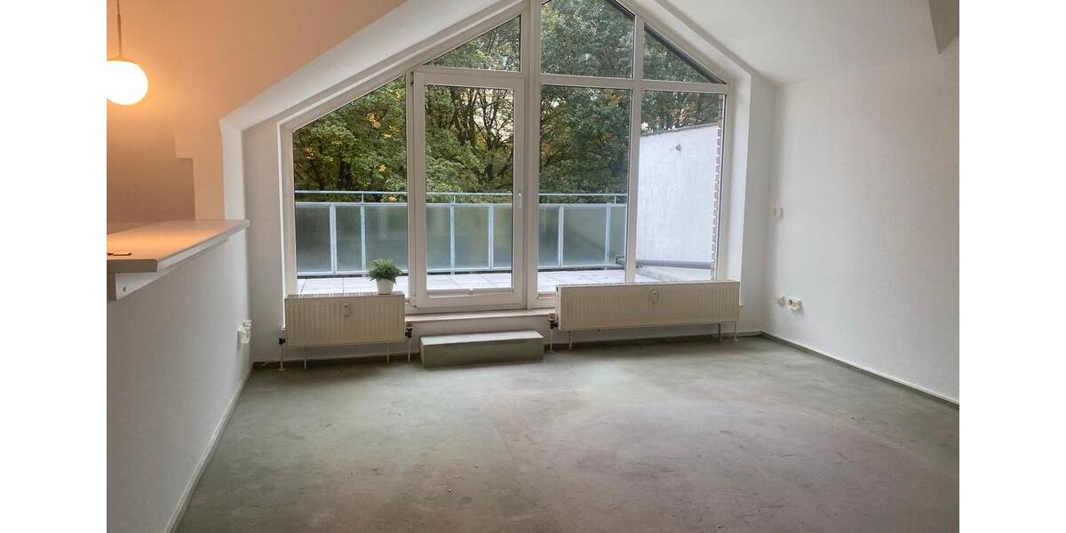 von Privat: freie 2-Zimmer-Dachgeschosswohnung in 46242 Bottrop 2 zimmer
