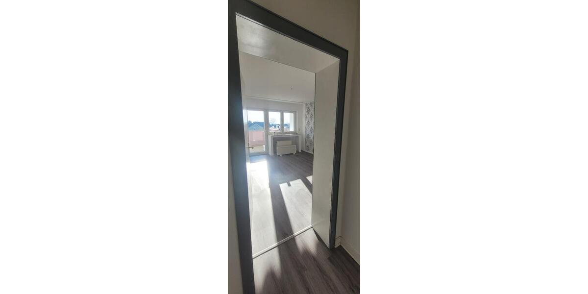 Etagenwohnung Ratingen Lintorf - 2 Zimmer, 66 m&sup2;, 190.000&euro; | Angebot:25653947