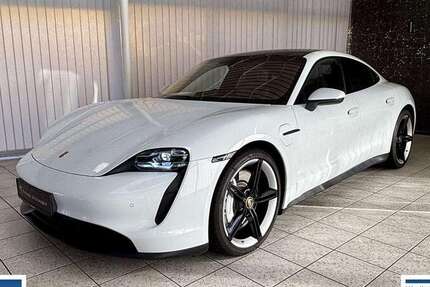Porsche Taycan 68.000 km 62.490 € Duisburg 47259