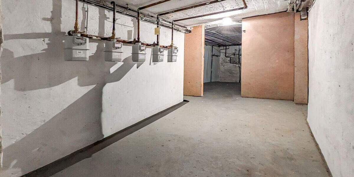 Etagenwohnung Bochum Gerthe - 5 Zimmer, 133 m&sup2;, 298.000&euro; | Angebot:25665728