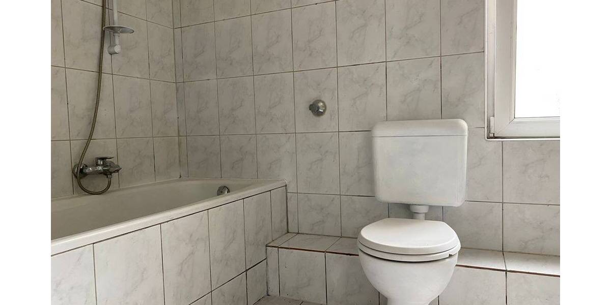 Investment mit Charme in Duisburg - Wanheimerort 3 zimmer