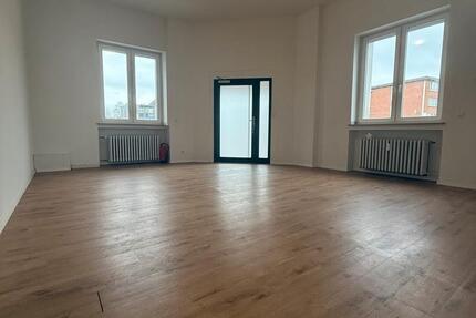 Großzügige Bürofläche im Herzen von Moers zu vermieten zimmer