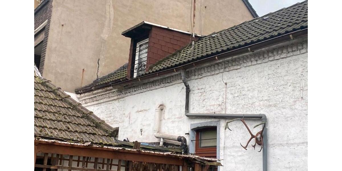 Einfamilienhaus Duisburg Hamborn - 6 Zimmer, 130 m&sup2;, 165.000&euro; | Angebot:27112091