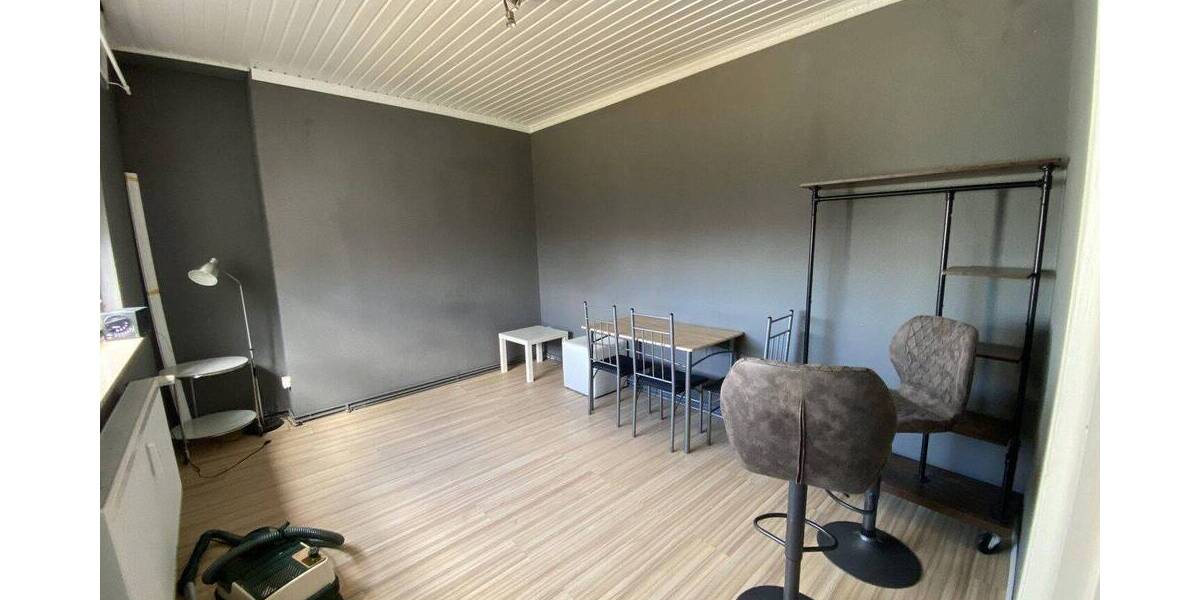 Mehrfamilienhaus, Wohnhaus Oberhausen Sterkrade-Mitte - 8 Zimmer, 201 m&sup2;, 289.000&euro; | Angebot:26908926