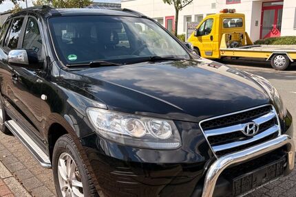 Hyundai SANTA FE 250.592 km 3.200 &euro; Oberhausen 46047