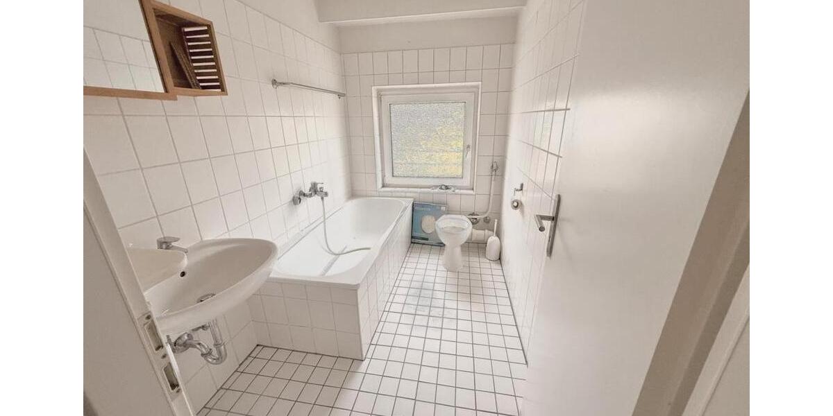 Etagenwohnung Bochum Querenburg - 2.5 Zimmer, 60 m&sup2;, 550&euro; | Angebot:27593384