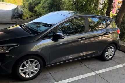 Ford Fiesta 89.000 km 9.500 &euro; Essen 45145