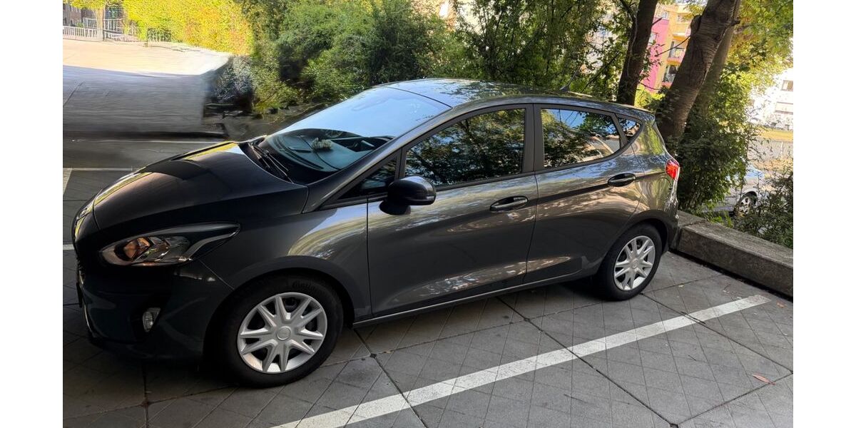 Ford Fiesta 89.000 km 9.500 &euro; Essen 45145