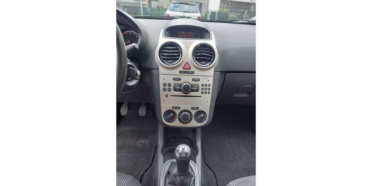 Opel corsa d 130.334 km 4.499 &euro; Witten 58454