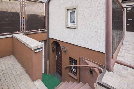 Wohnung Bottrop Stadtmitte - 2 Zimmer, 84 m&sup2;, 99.000&euro; | Angebot:26188415