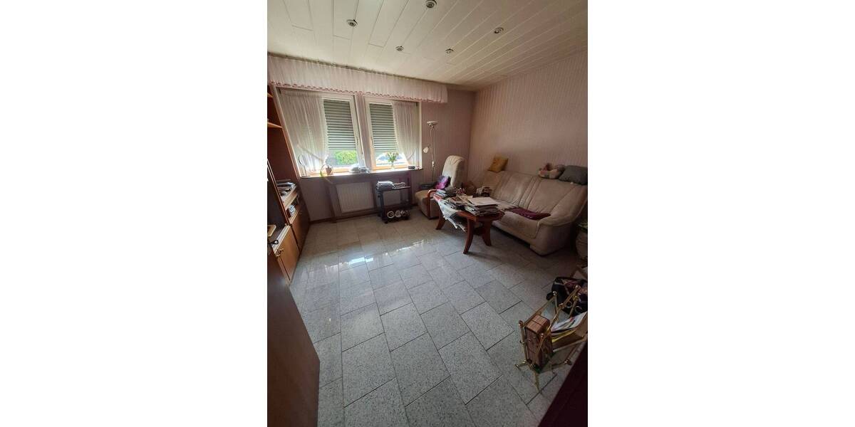 Mehrfamilienhaus, Wohnhaus Moers Kapellen-Mitte - 449.000&euro; | Angebot:25667465