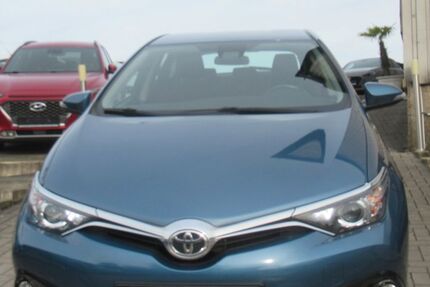 Toyota Auris 115.765 km 11.890 &euro; Herne 44653