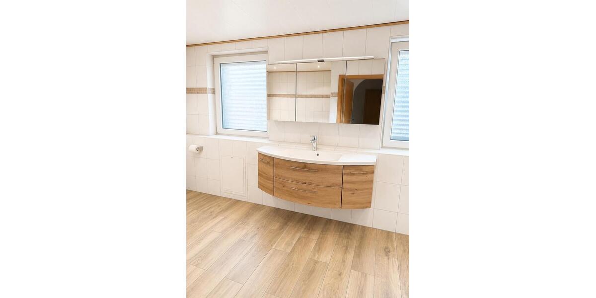 Reihenhaus Duisburg Hamborn - 3.5 Zimmer, 128 m&sup2;, 435.000&euro; | Angebot:27618009