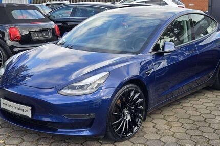 Tesla Model 3 125.000 km 23.890 &euro; Raesfeld-Erle 46348