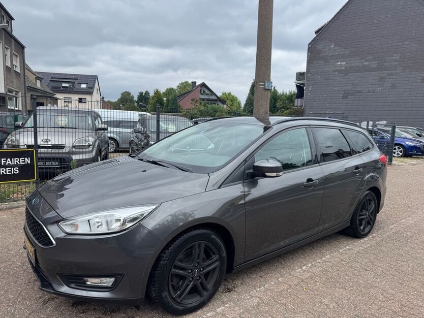 Ford Focus 123.962 km 8.590 € Datteln 45711