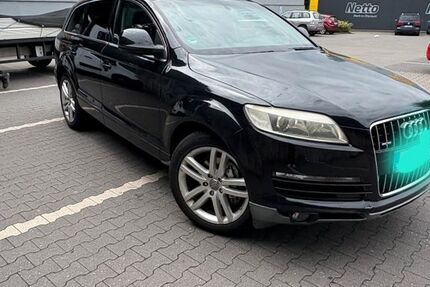 Audi Q7 296.000 km 7.700 &euro; Mülheim an der Ruhr 45473