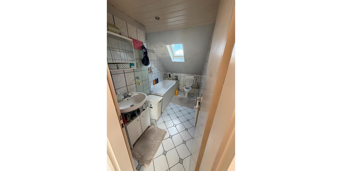 Dachgeschoßwohnung Bottrop Ebel - 1 Zimmer, 59 m&sup2;, 785&euro; | Angebot:27624456